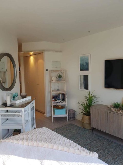 Cowes Partner Retreat Beachfront - Tweed Heads Accommodation 4