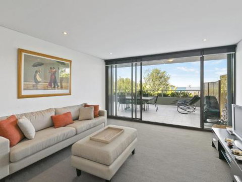 LORNE CHALET APARTMENT 36 Central Location - Tweed Heads Accommodation 0
