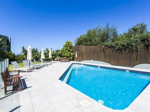 LORNE CHALET APARTMENT 36 Central Location - Tweed Heads Accommodation 1