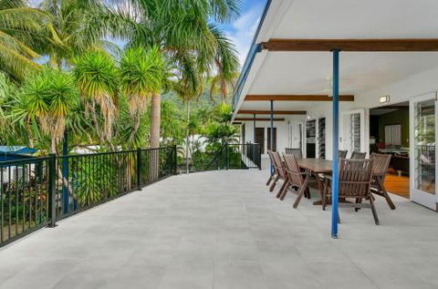 SANTORINIatPALM COVE - Tweed Heads Accommodation 1