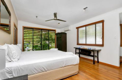 SANTORINIatPALM COVE - Tweed Heads Accommodation 6