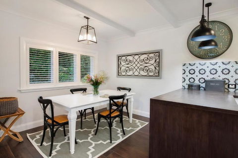 Hydrangeas - Tweed Heads Accommodation 3