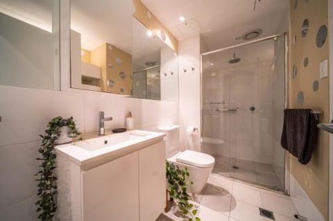 Above The Square On Hindmarsh Pool Gym Carpark - Tweed Heads Accommodation 1