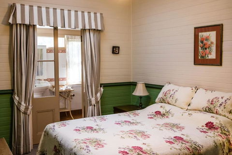 Capers Guesthouse Barn & Cottage - Tweed Heads Accommodation 2