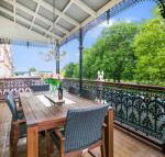 Grand  Central on George Unique Opulent - Tweed Heads Accommodation