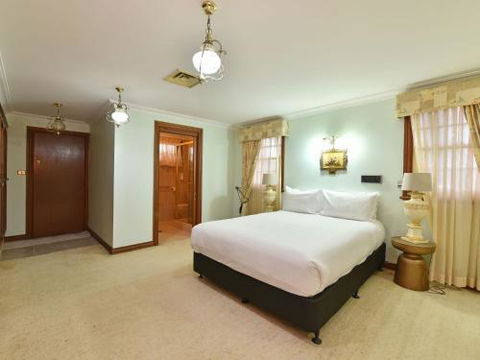 Wine Country Homestead Estate - Tweed Heads Accommodation 6