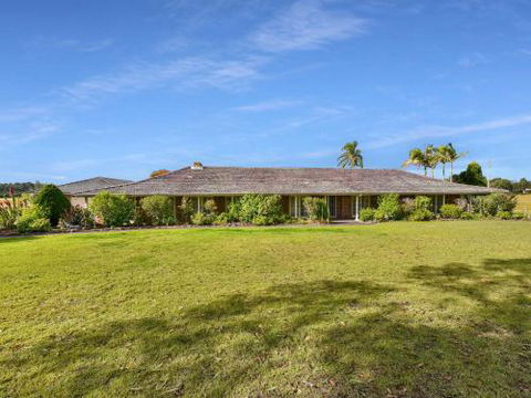 Wine Country Homestead 4 6br House - Tweed Heads Accommodation 4