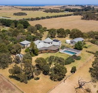 The Track House - Tweed Heads Accommodation