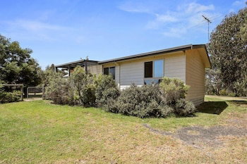 The Track House - Tweed Heads Accommodation 1