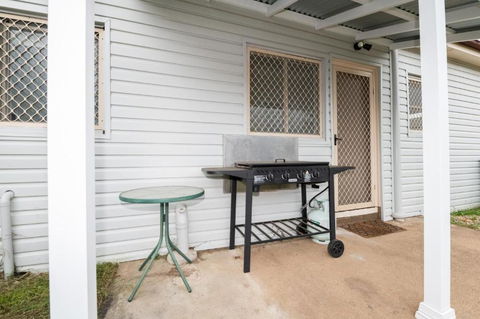 Kinross On Cox Sweet Neat & Simple + Wifi - Tweed Heads Accommodation 2