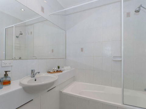 Allawah Palms Villa - Tweed Heads Accommodation 2
