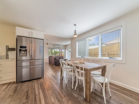 Genesta 5B House In Cowes - Tweed Heads Accommodation 4