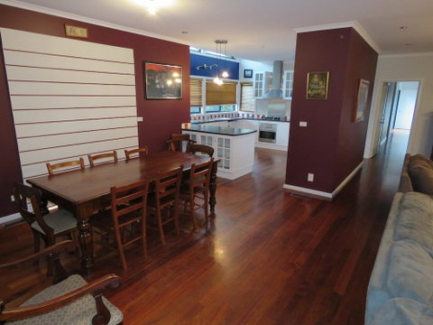 Central Holiday House At 29 Church In Cowes - Tweed Heads Accommodation 3