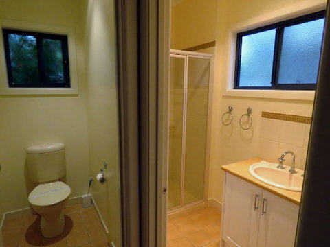 Central Holiday House At 29 Church In Cowes - Tweed Heads Accommodation 5