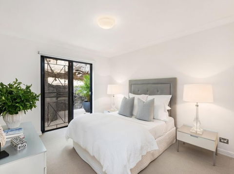 BELLEVUE GARDEN OASIS-hosted By L'Abode - Tweed Heads Accommodation 1