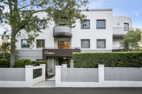Contemporary Garden Apartment SINC1 - Tweed Heads Accommodation 0