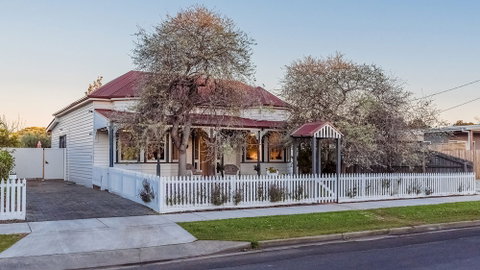 Federation At 3 Genesta In Cowes - Tweed Heads Accommodation 2