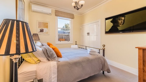 Federation At 3 Genesta In Cowes - Tweed Heads Accommodation 6