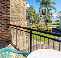Great location close to waterfront Shops Restaurants  Cafes. - Tweed Heads Accommodation