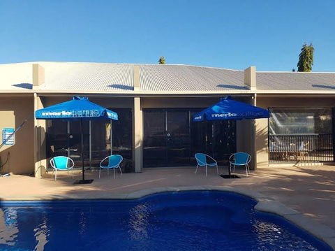 Chinchilla Palms Motor Inn - Tweed Heads Accommodation 0