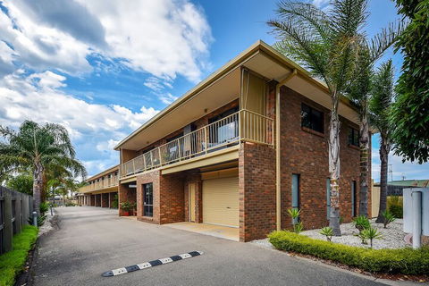 Allambi Holiday Apartments - Tweed Heads Accommodation 1