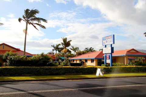 Yamba Twin Pines Motel - Tweed Heads Accommodation 0