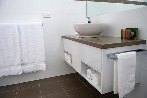 Narooma Waters Retreat - Tweed Heads Accommodation 0