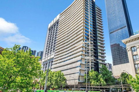 CBD Collins St. Near Southern Cross - Tweed Heads Accommodation 2