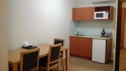 Willows Motel Goulburn - Tweed Heads Accommodation 6