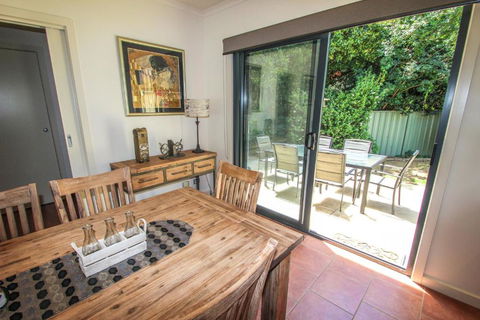 Avignon In Bright - Tweed Heads Accommodation 4
