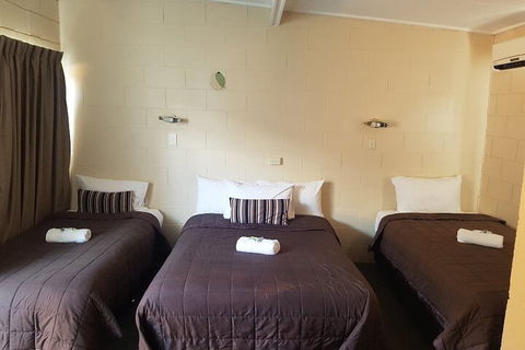 Windsor Hotel Dalby - Tweed Heads Accommodation 1