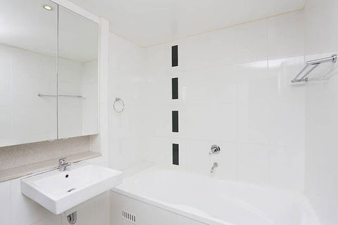 B08-darling Harbour Studio - Tweed Heads Accommodation 4