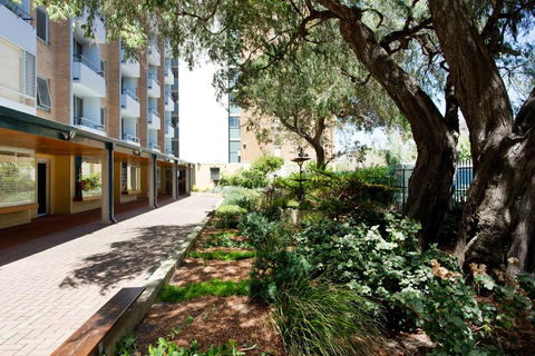 The Original Fremantle Apartment - Tweed Heads Accommodation 6
