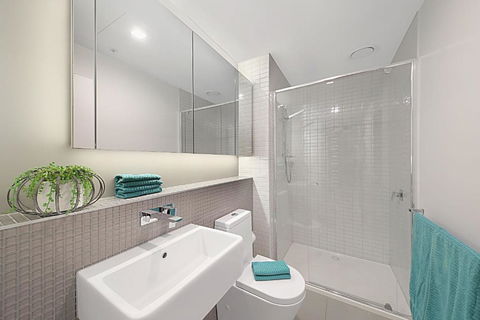 A Bright & Modern CBD Apt Next To Southern Cross - Tweed Heads Accommodation 4