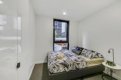 A Modern 2BR Apt 5 Min Walk To Melbourne Central - Tweed Heads Accommodation 3