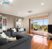 Acqua Vista water view fireplace walk to beach - Tweed Heads Accommodation