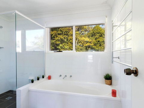 Hit The Beach - Tweed Heads Accommodation 3