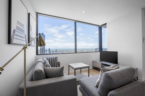 Cozy APT Seaview Next To Southern Cross/pool/gym - Tweed Heads Accommodation 3