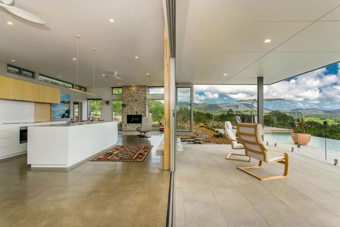 The Springs - Tweed Heads Accommodation 1