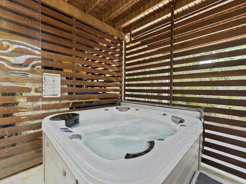 Jonnies 134 Tramican Street - Tweed Heads Accommodation 5