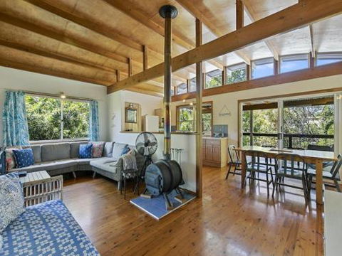 Jonnies 134 Tramican Street - Tweed Heads Accommodation 1