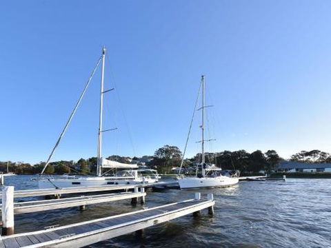 Wangi Waterfront Delight 4br Waterfront Reserve Home - Tweed Heads Accommodation 6