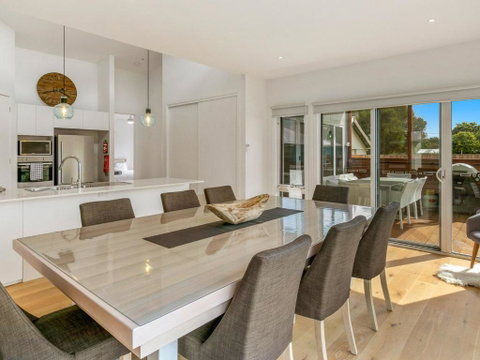 Absolutely Beach - Tweed Heads Accommodation 3