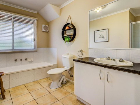 Art House - Tweed Heads Accommodation 1