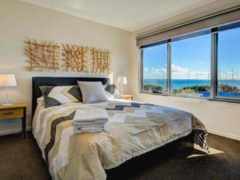 Bayside Views - Tweed Heads Accommodation 1