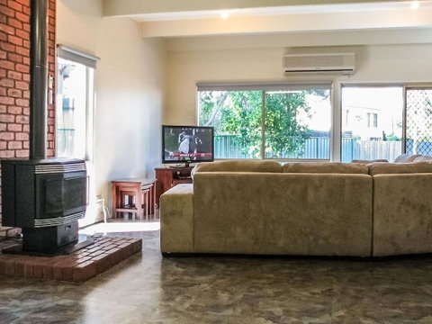 Summers Inn - Tweed Heads Accommodation 6