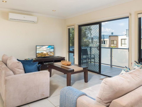 Sea Breeze - Tweed Heads Accommodation 1