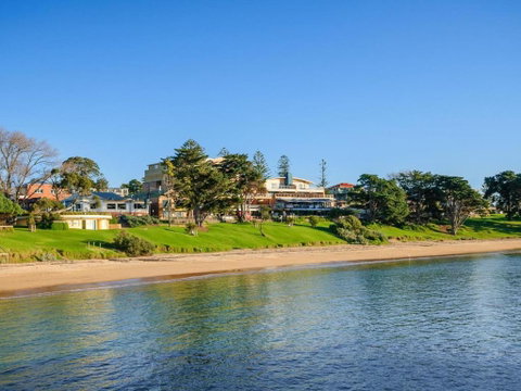 Sea Breeze - Tweed Heads Accommodation 3