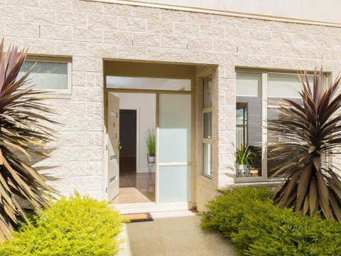 Retreat On Albert - Tweed Heads Accommodation 1
