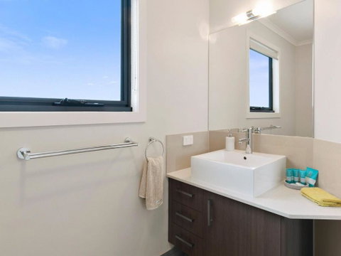 Chill Out - Tweed Heads Accommodation 3